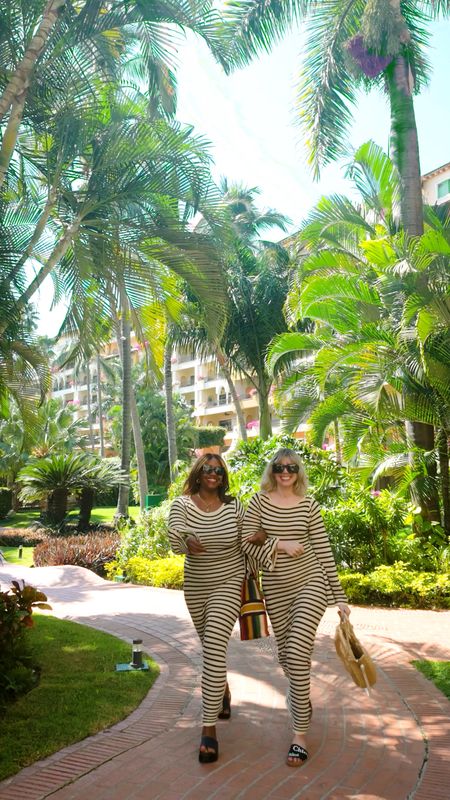 One dress, two sizes: I’m wearing a large, and Greta is wearing a size small! // vacation outfit ideas, beach cover up

#LTKfindsunder100 #LTKmidsize #LTKVideo