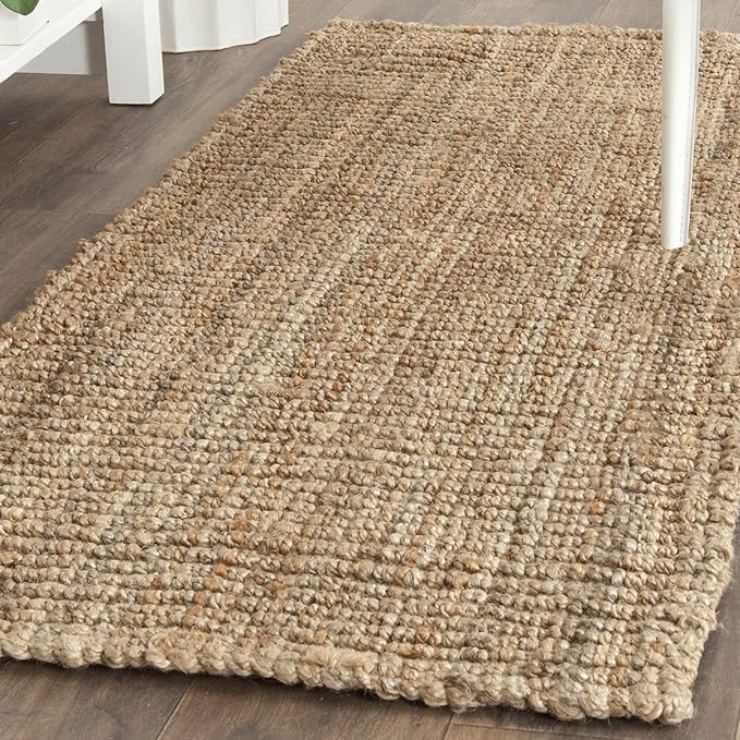SAFAVIEH Natural Fiber Collection Runner Rug - 2'6" x 6', Natural, Handmade Chunky Textured Jute ... | Amazon (US)
