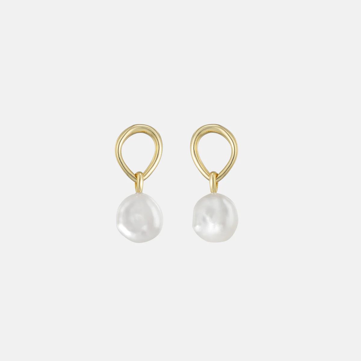 Ocean Pearl Dangle Earrings | Victoria Emerson