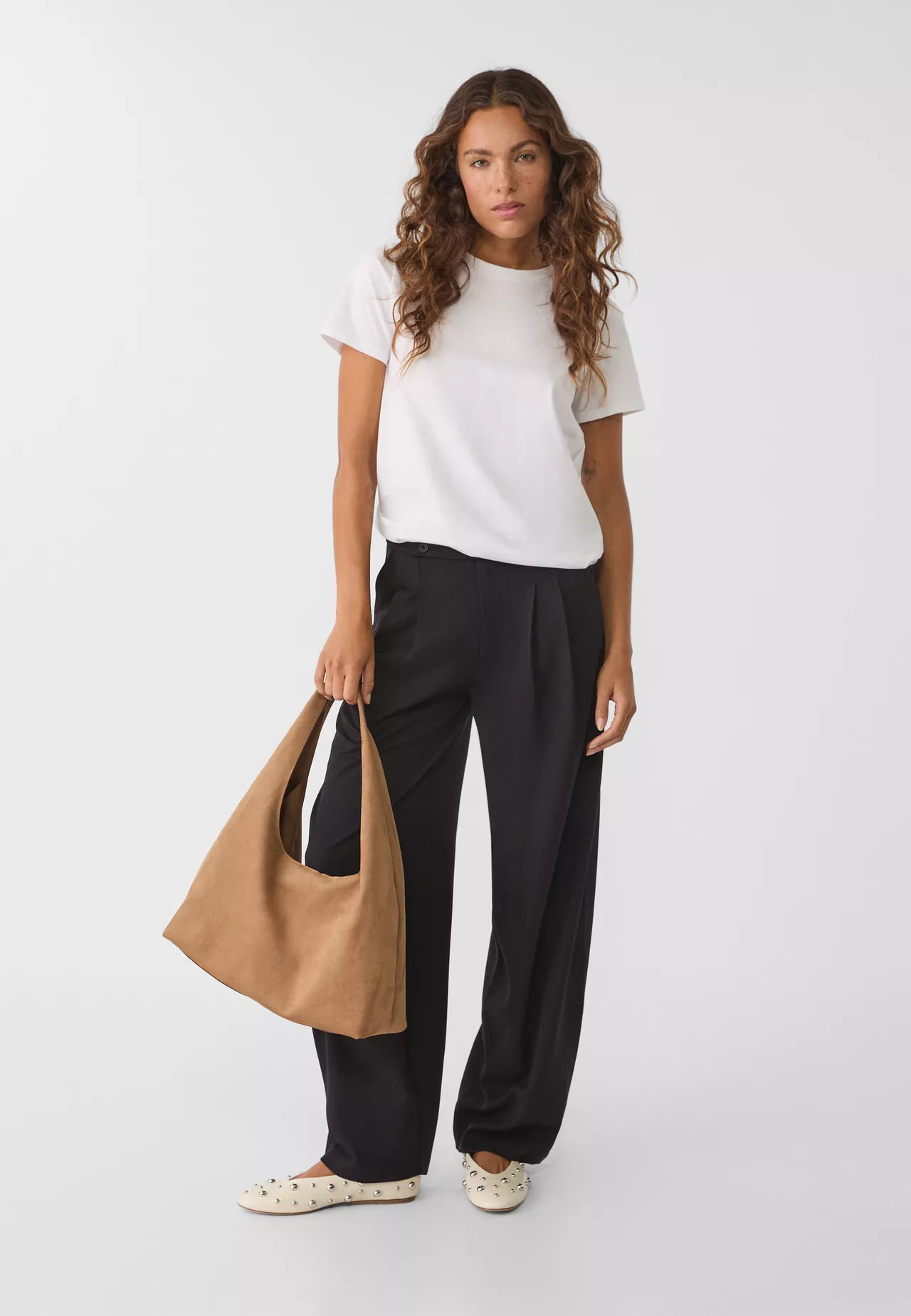 Faux suede shoulder bag - Women's Latest trends | Stradivarius United Kingdom | Stradivarius (UK)