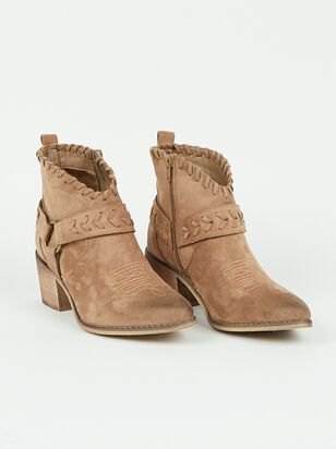 Reese Booties | Altar'd State