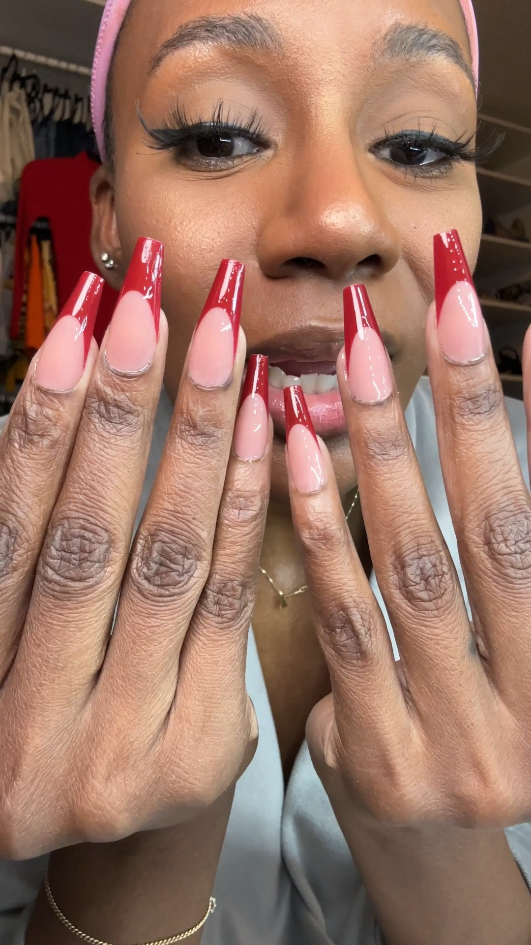 Do my nails with me! 