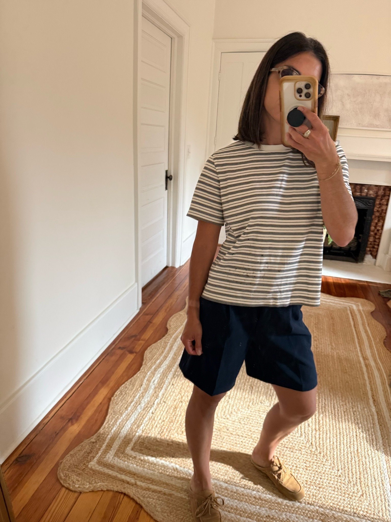 Medium tee, 2 shorts