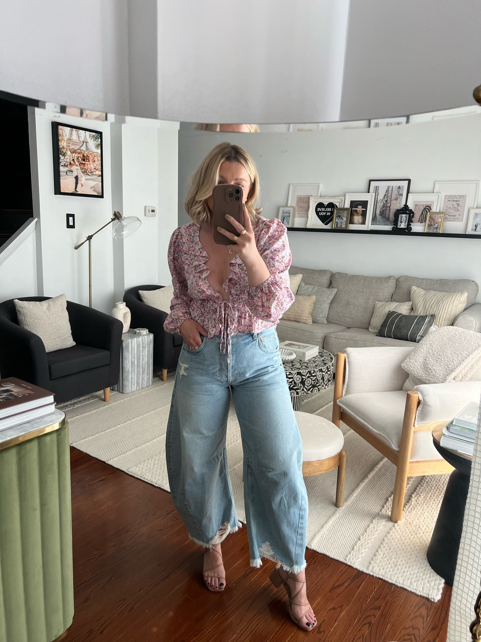 these jeans 🤌🏼👖