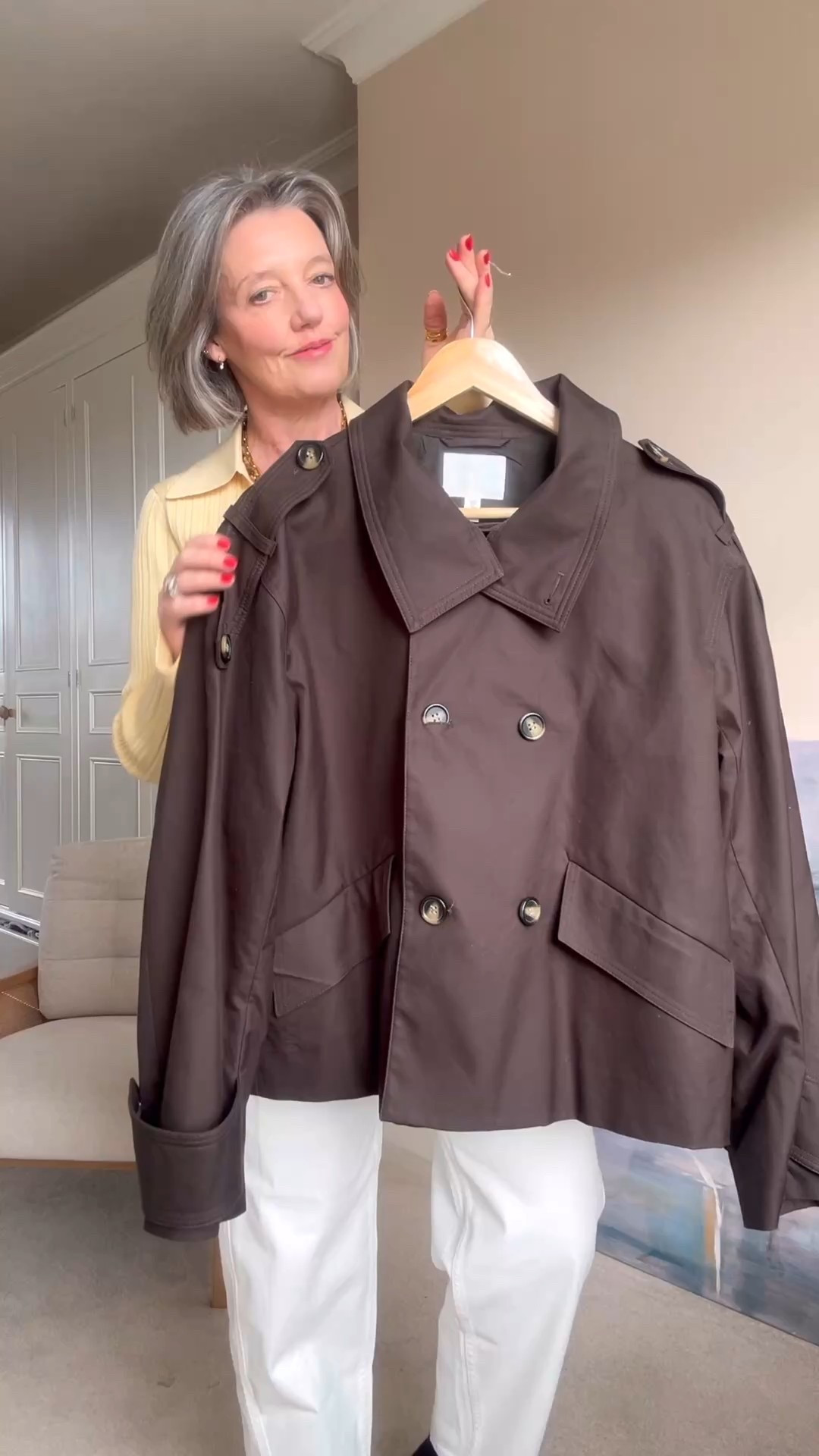 Styling my favourite trench coat styles 🧥
1. H&M cropped trench size small (oos so I’ve linked a few similar) 
2. Sezane Size 12
3. Albaray Size 12 use code MELISSA20
4. Sezane size 12

Spring outfit ideas, cropped trench coat, chocolate brown, buttermilk yellow, spring colours, high street style, easy outfit ideas, spring fashion, neutrals, white jeans, smart casual style

#LTKstyletip #LTKuk #LTKspring