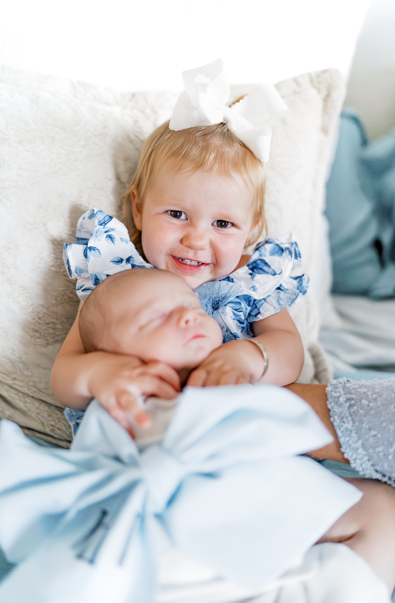 sibling photos🩵

#LTKStyleTip #LTKBaby #LTKKids