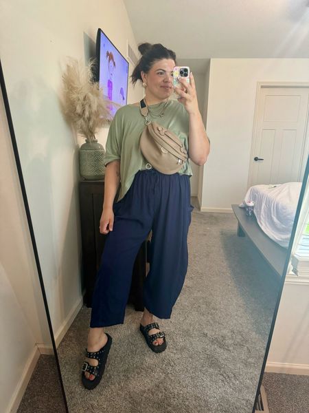 Midsize Summer outfit from Amazon! These are free people look alikes

These linen pants are oversized, I’m in a size large but a medium would work. This top would be so cute with denim shorts too. 

Mom outfit, summer outfit, midsize outfit, Amazon outfit, linen pants  



#LTKMidsize #LTKStyleTip #LTKFindsUnder50
