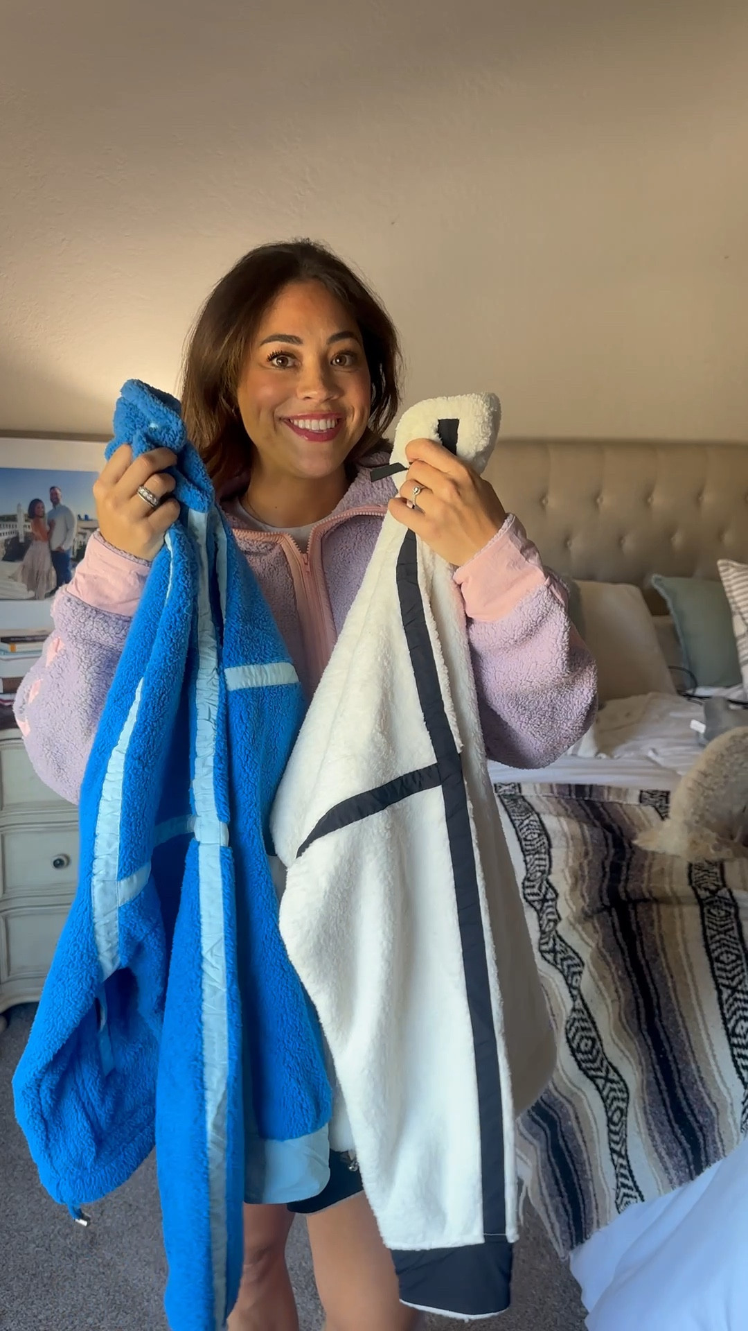 Love this Sherpa pull over! Tons of color and the black and white is giving Alo vibes!  #athleisure #freepeople #alo