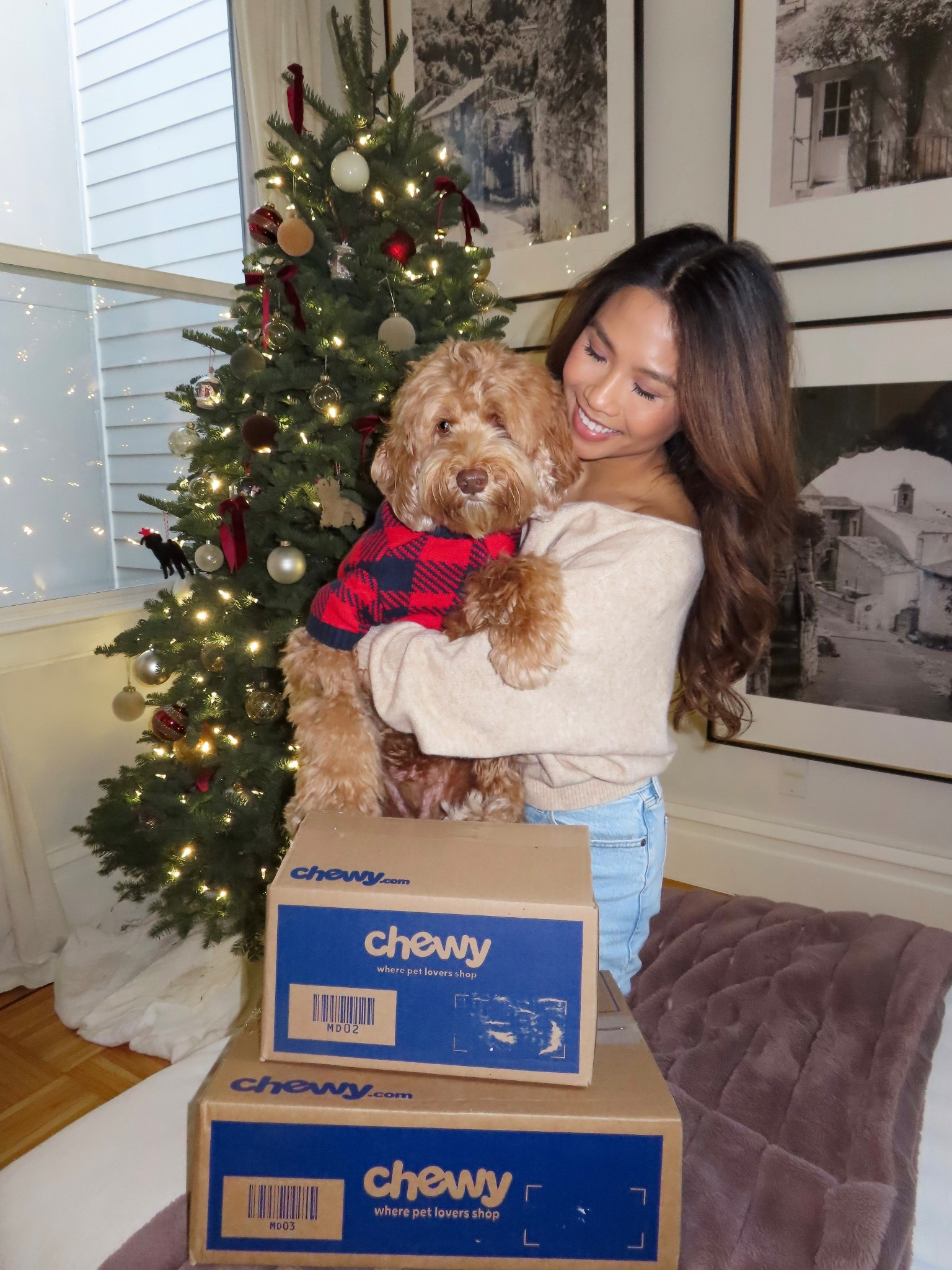 Hi friends it’s me Hudson!! Mom surprised me with holiday goodies from @chewy #chewypartner 🎄🎅🏼My mom is going to link all my holiday favorites and my every day must haves on her LTK! 



Chewy has their entire holiday collection on the app to order all the festive toys, treats, and apparel for me and all my furry friends! They have so many different brands on Chewy and the shipping is always so quick! Right now you can spend $100, Get a $30 e-gift card off your Chewy Purchase.