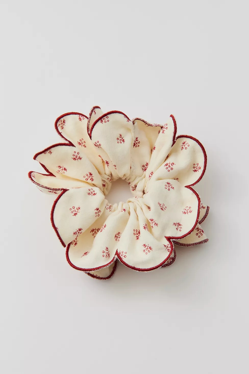 Printed Ruffle Jumbo Scrunchie | Urban Outfitters (US and RoW)