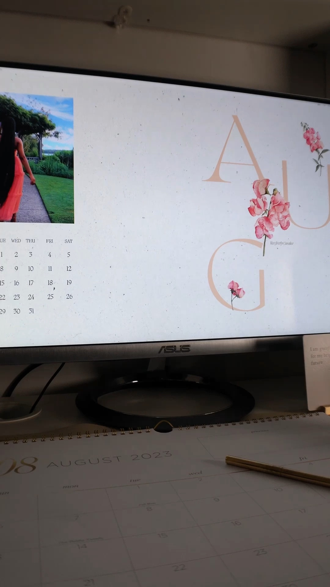so ready for a new month + my new desk setup 

#LTKhome #LTKBacktoSchool #LTKFind