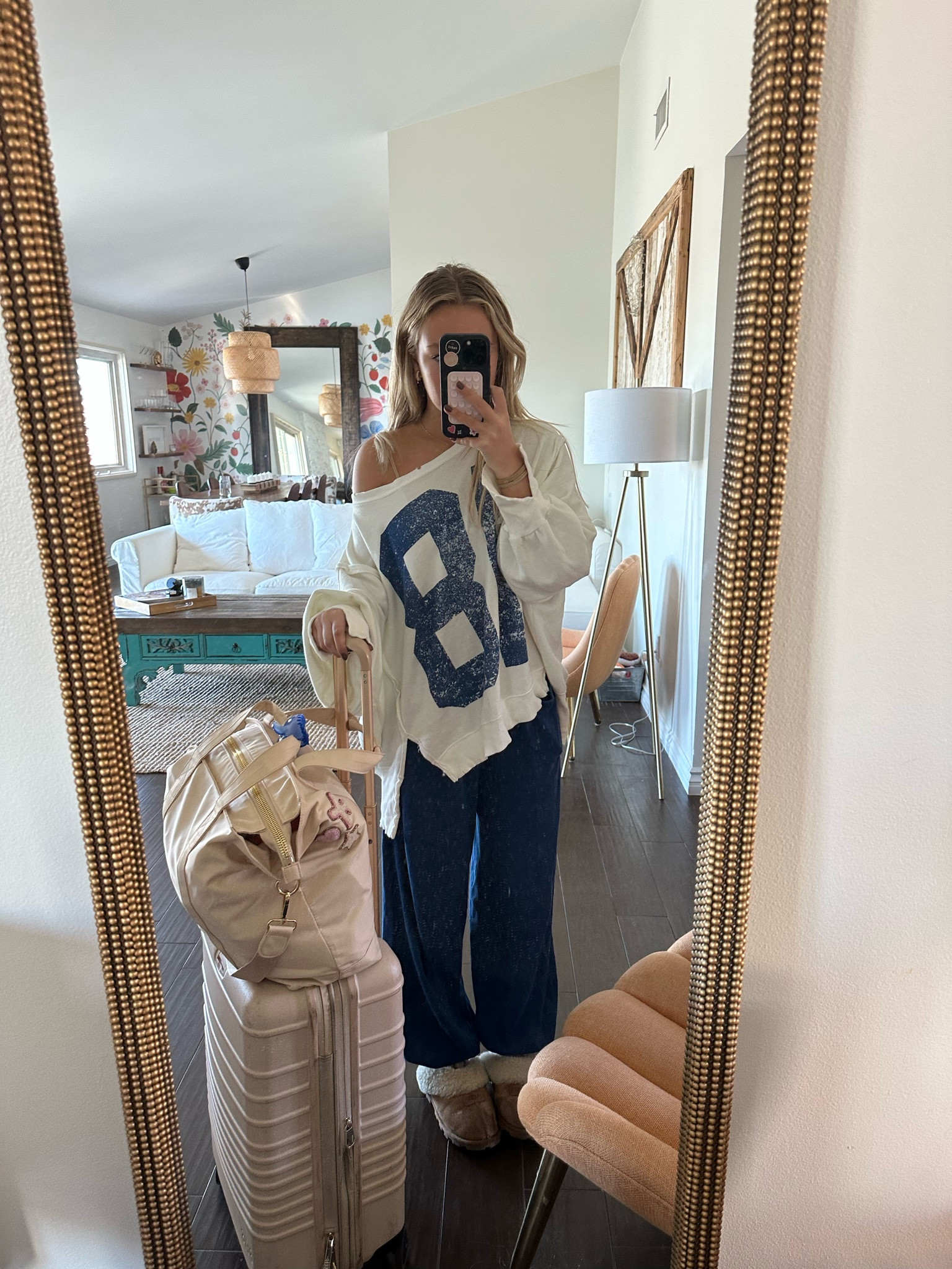 travel ootd 

#LTKtravel #LTKGiftGuide #LTKstyletip