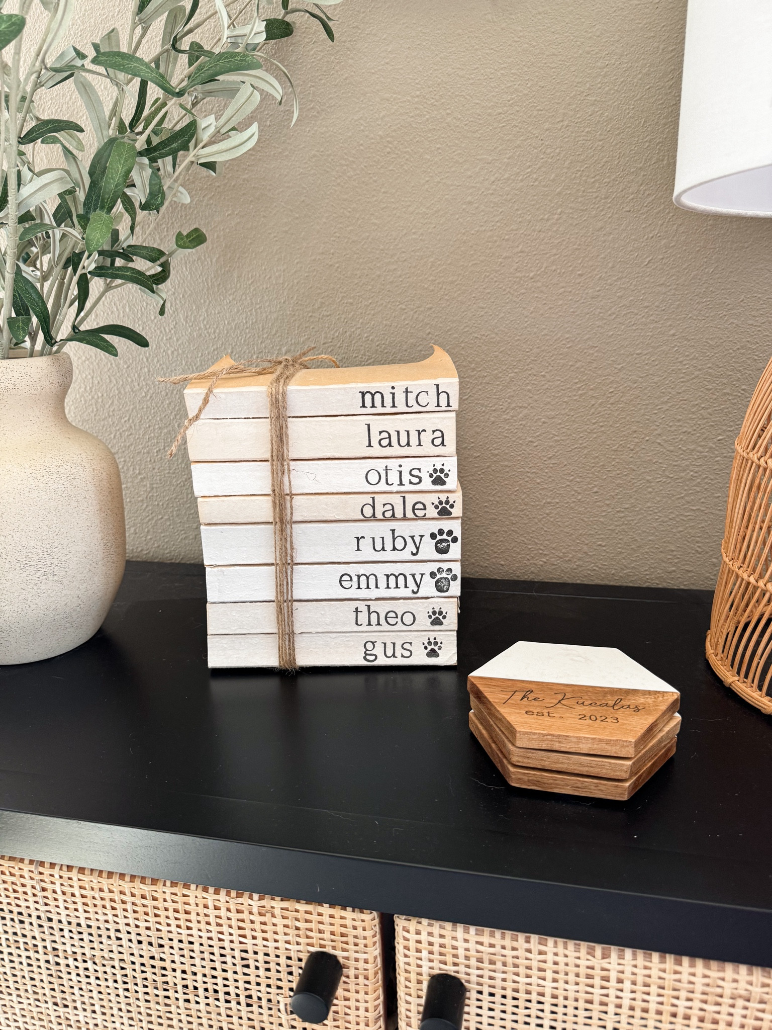 My book stack is on sale for 15% off today with code “labor15” 🤍

#LTKFindsUnder50 #LTKHome #LTKFindsUnder100