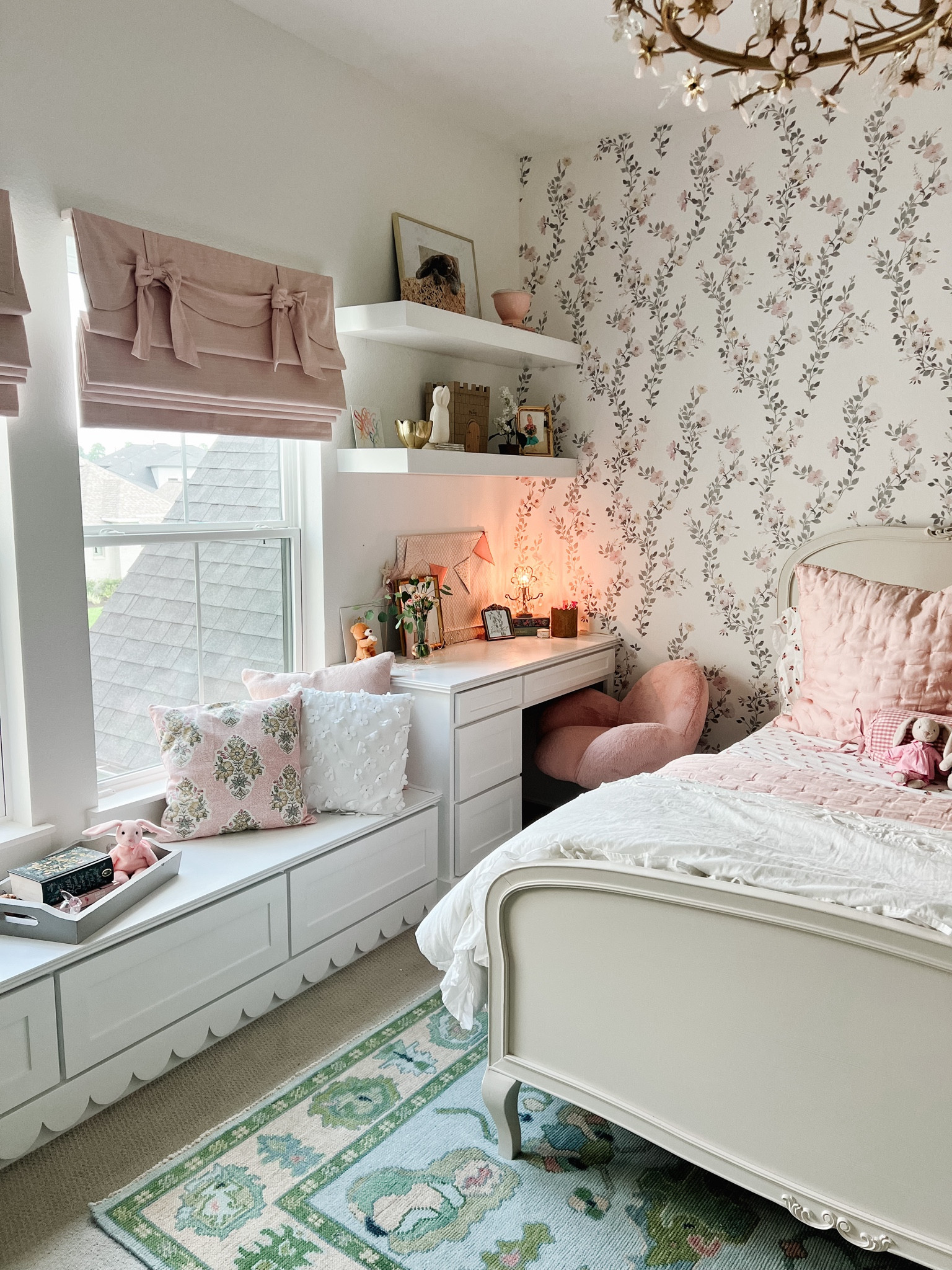 Girls’ bedroom 

#LTKHome #LTKSaleAlert #LTKKids