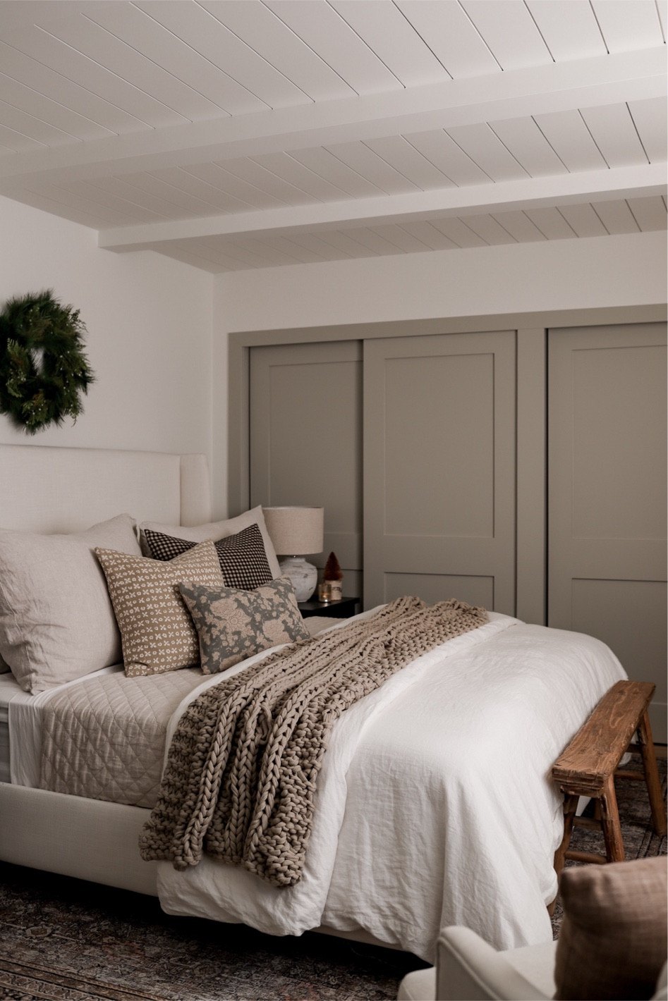 Shop our holiday bedroom furniture and decor! 

Bed. Bedding. Sheets. Pottery barn. Christmas decor. Home decor. Wreath  

#LTKHoliday #LTKhome #LTKSeasonal