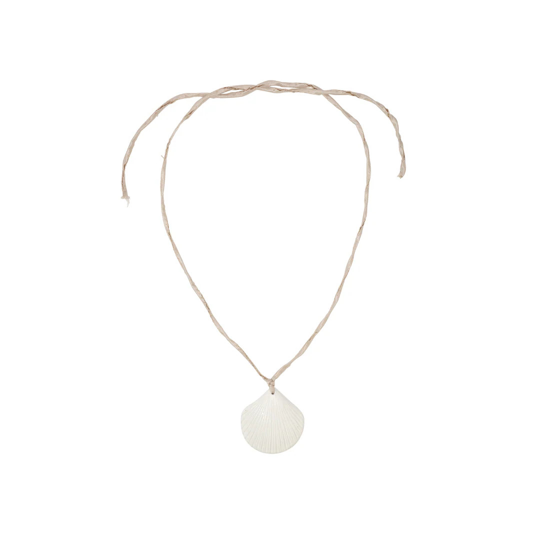 ASTER NECKLACE CREAM | Heaven Mayhem