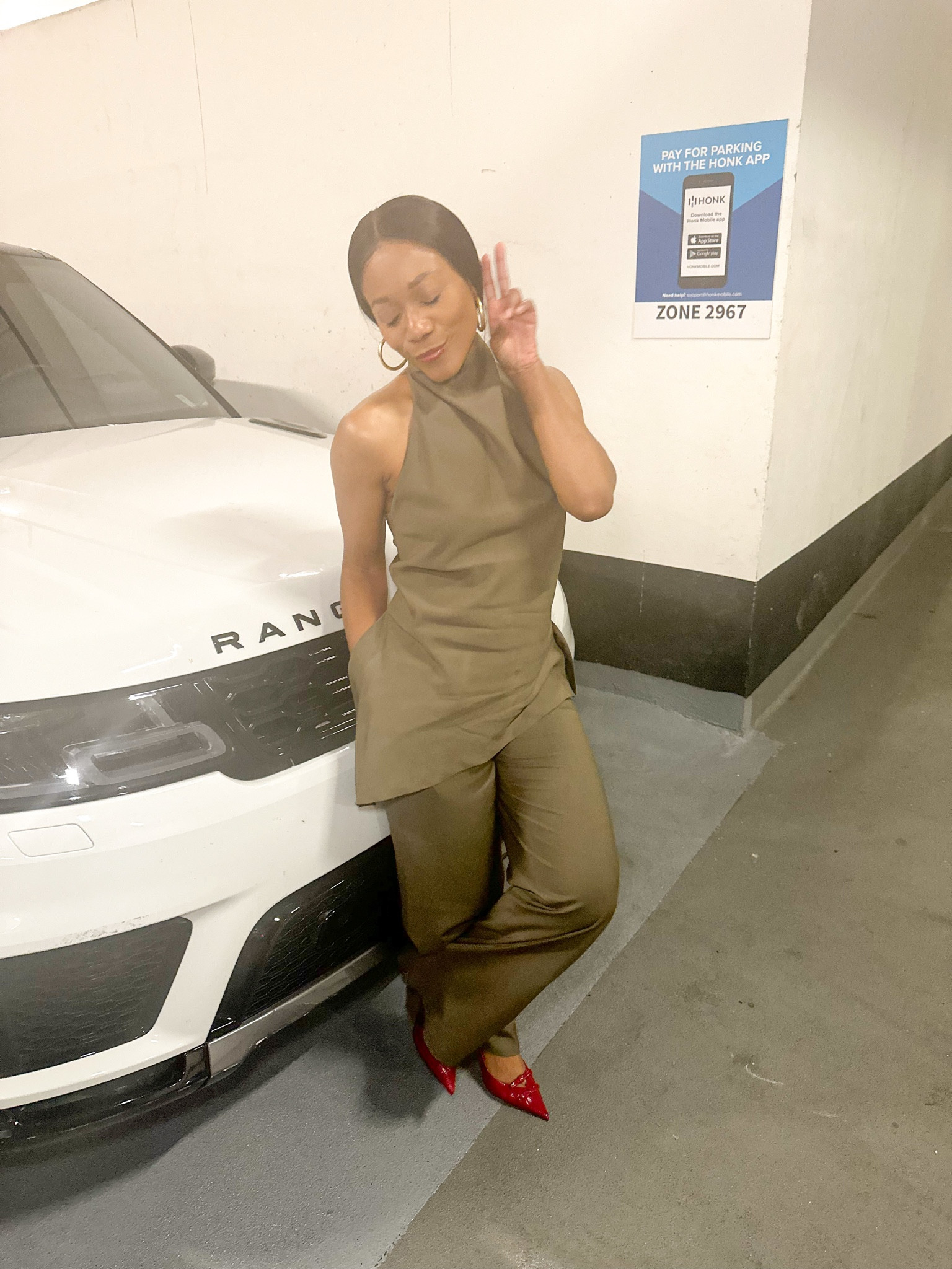 I love wearing matching sets in the fall. This set pictured is last season’s from Zara but I’ve rounded up some of my favourite fall snatching set outfits below. Let me know which is your favourite. 


Matching sets, fall outfit, suit, blazer set, eras tour outfit, concert outfit, date night outfit, what to wear, how to style, halter top, skirt set, pant set, off the shoulder top, dinner party outfit, 

#LTKParties #LTKSeasonal #LTKHoliday