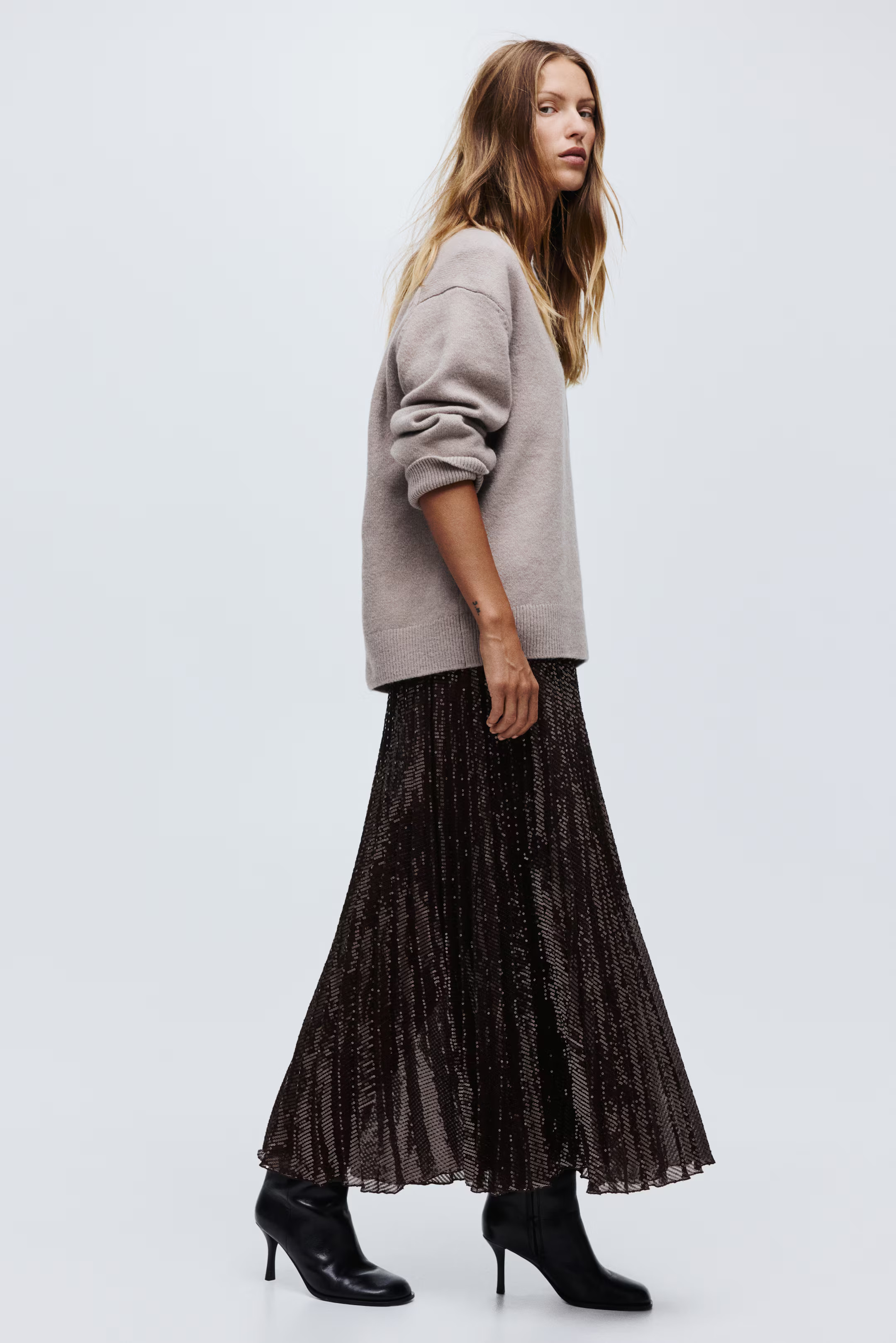 Sequined Plissé Skirt | H&M (US + CA)