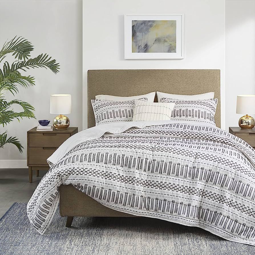 INK+IVY Luxurious Cotton-Bedding Set - Mid Century Trendy Geometric Design, All Season Cozy-Cover... | Amazon (US)