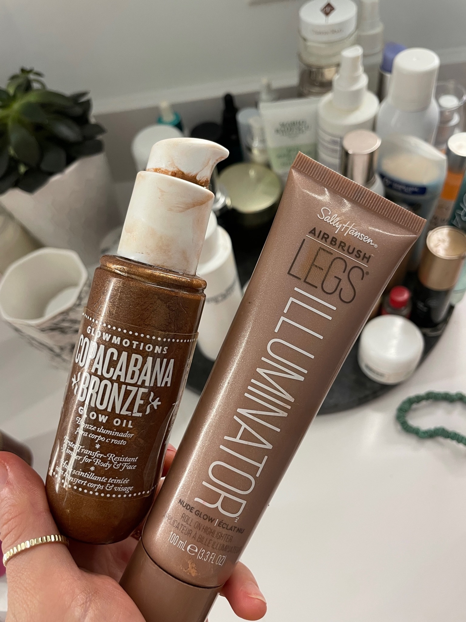 Products you need for a little extra glow!!

#LTKbeauty #LTKfindsunder50 #LTKfindsunder100