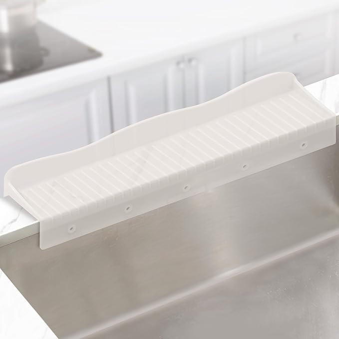 Yolife Silicone Sink Edge Protector with Suction Cups, 20" L x 4" W Sink Edge Splash Guard for Ki... | Amazon (US)