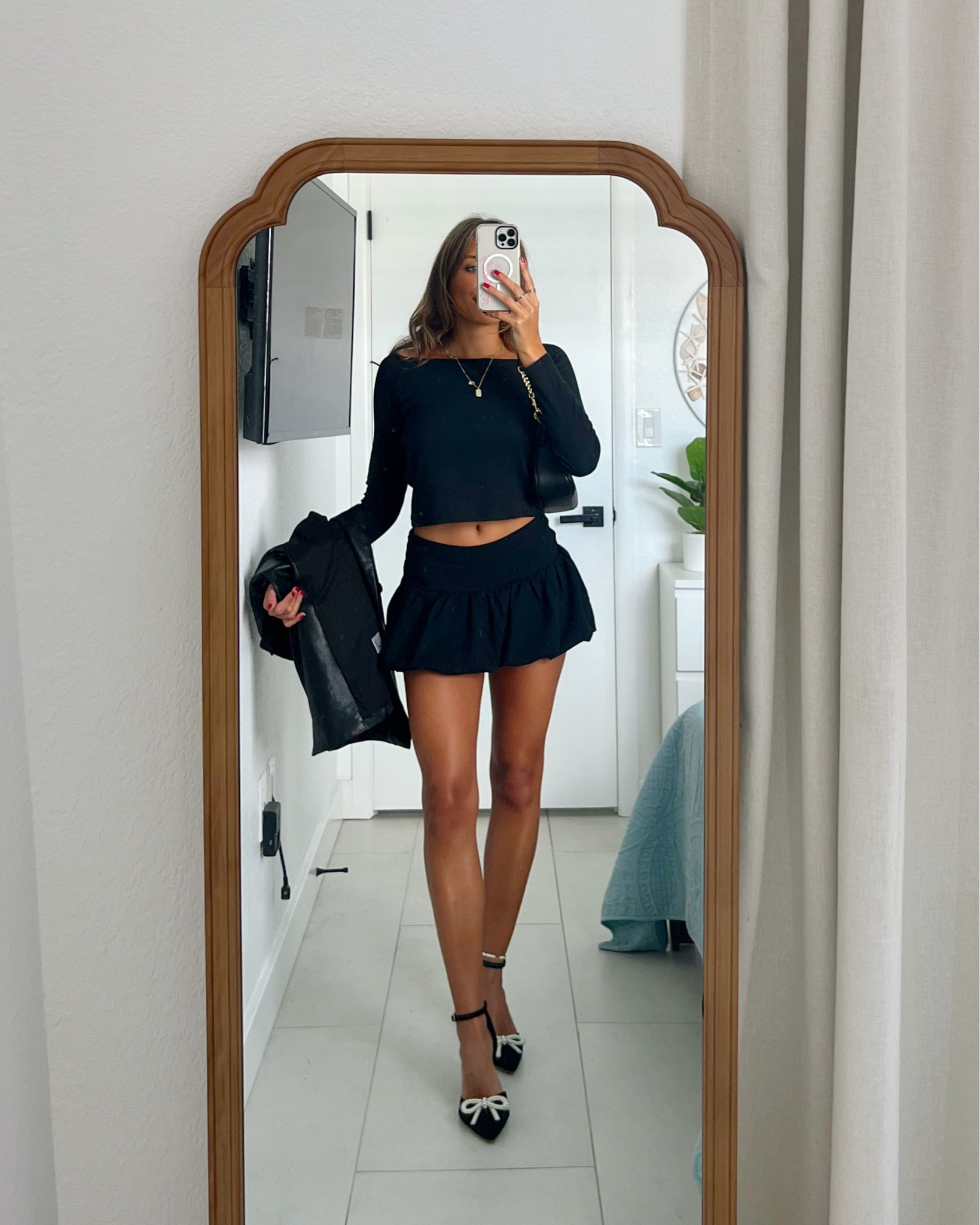 new holiday outfit ideas from Hollister. order today to get before Christmas 🎄❤️🥂 Pergevt NYE outfit 

#LTKSeasonal #LTKHoliday #LTKGiftGuide