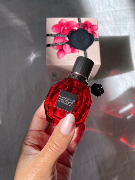 One of my favorite perfumes! Comes in several sizes and also a few holiday gift sets. Fruity floral with vanilla. 

Gift ideas, gifts for her, beauty gifts

#LTKbeauty #LTKGiftGuide #LTKfindsunder100