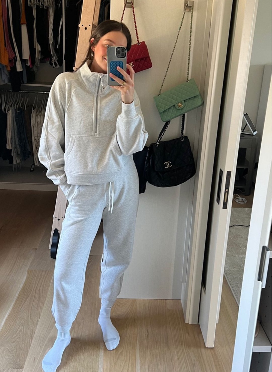 Lululemon matching set in grey!

#LTKstyletip #LTKHoliday #LTKSeasonal