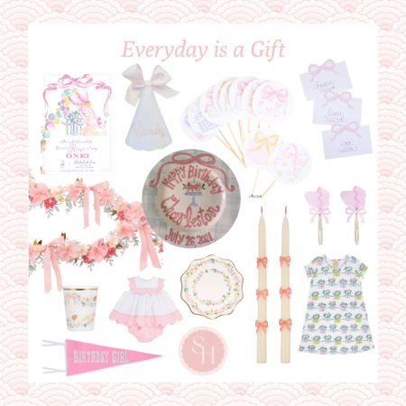 Baby girls birthday party theme “Every Day Is A Gift” #beaufortbonnet #babybirthdayparty #girlsbirthday

#LTKkids #LTKparties #LTKbaby