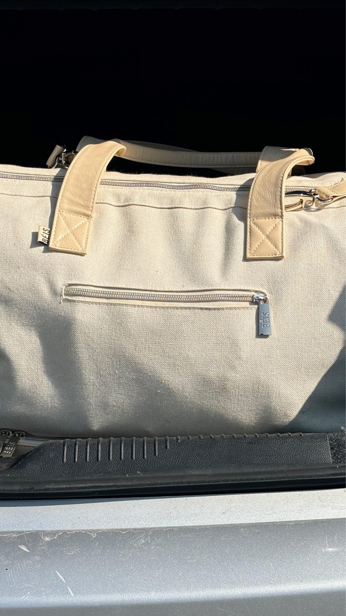 Packing up and hitting the road, because life is too short to keep dreaming without doing! 🌍💼 Loving all my @beis bags for keeping things chic and organized on the go. 🚗✨ Wearing my favorite @lululemon set and @adidas kicks – comfort is key when chasing adventures! ✨ Take that trip, make those memories, and remember: the journey starts when you say YES. 🌟 

#packandgo #travelinstyle #justgo #beis #beisbaggage #lululemon