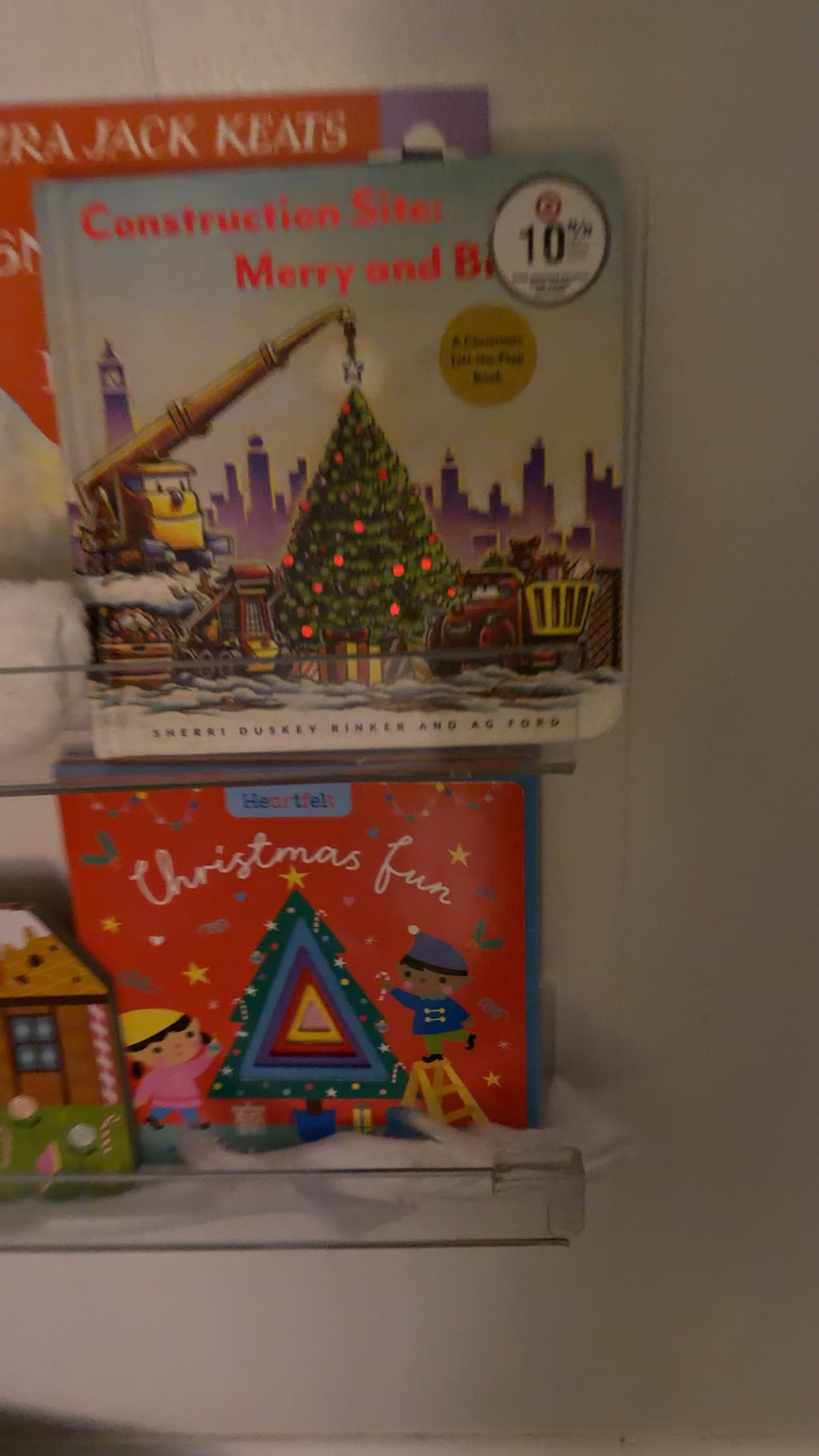 I love setting up my son’s decorations for his playroom seasonly. Just finished my sons Christmas book shelves #christmasdecor #playroom #kidsroom #kidsbooks

#LTKHoliday #LTKSeasonal #LTKHome