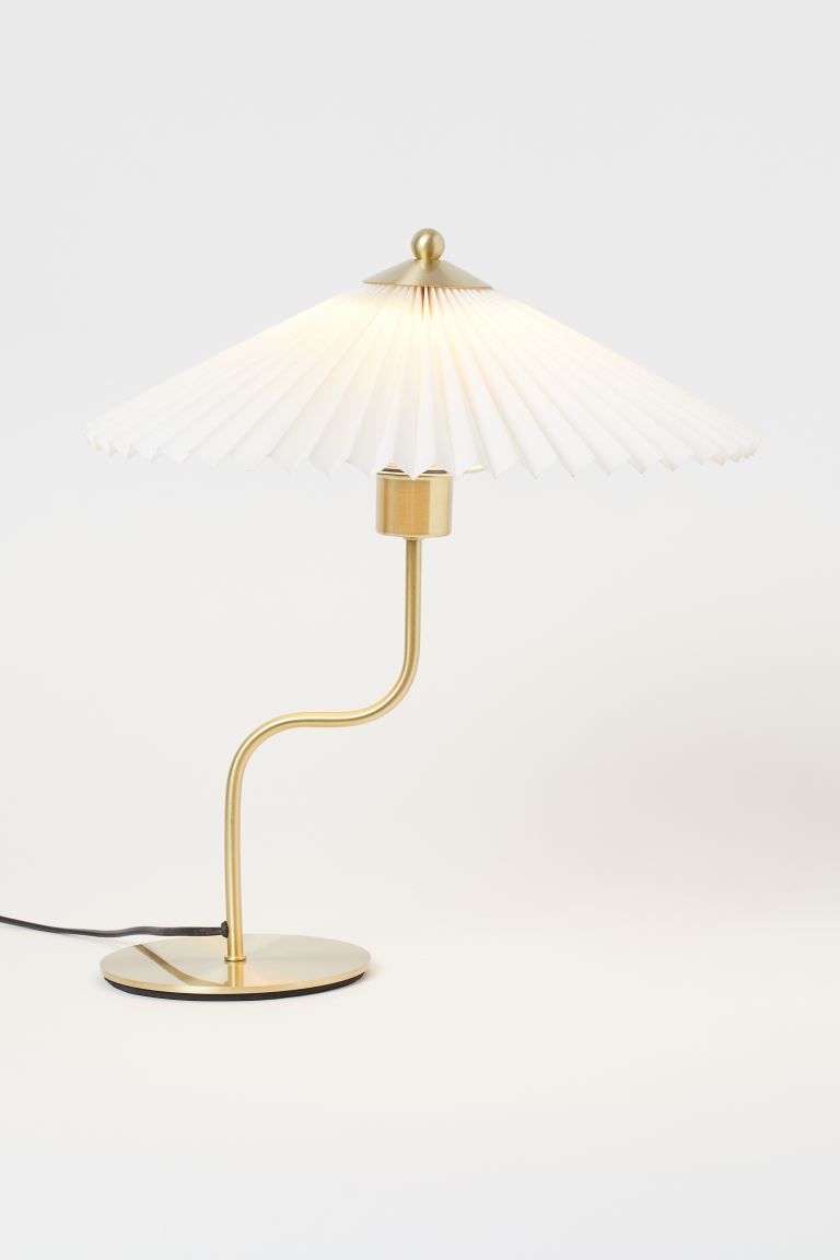 Pleated-shade table lamp | H&M (UK, MY, IN, SG, PH, TW, HK)