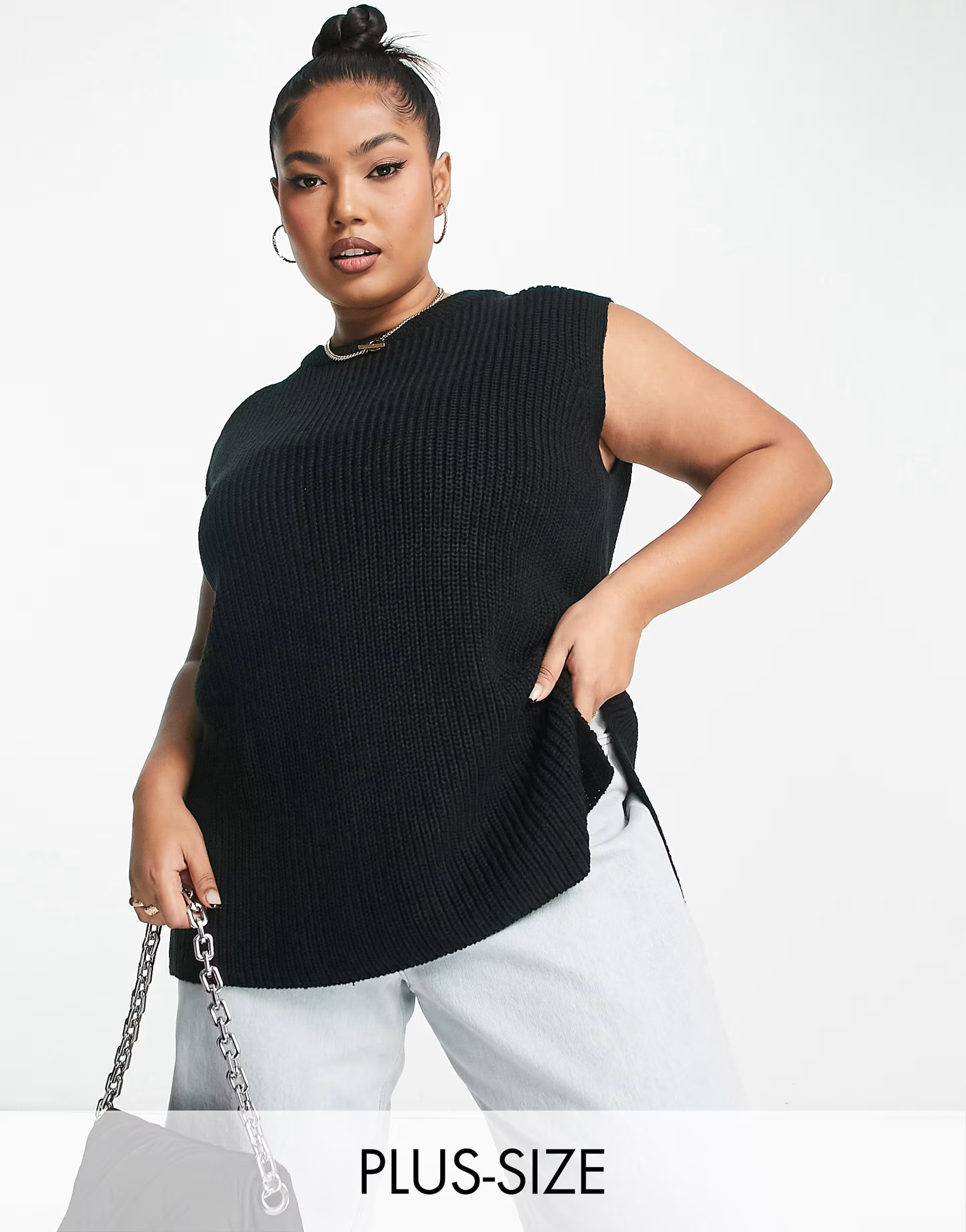 New Look Curve crew neck knit vest in black | ASOS (Global)
