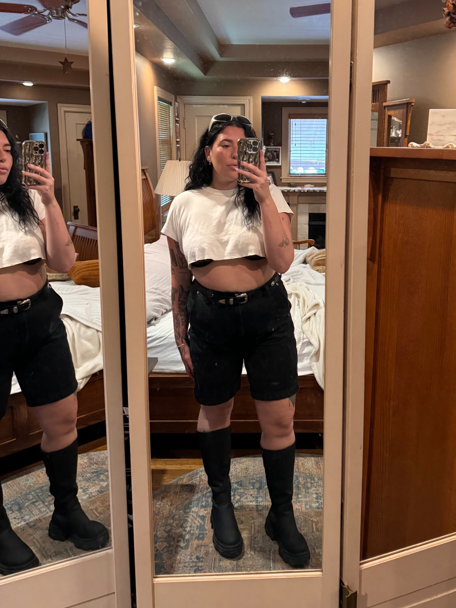 Tomboy Femme Summer Fit | Long Shorts + Cropped Tee + Biker Boots

📌 Pin Description:
Serving lesbian street style with a mix of tomboy edge and femme flair:
🖤 Long, loose denim shorts that hit just right
👕 Cropped T-shirt with a peek of black lace bra (because details matter)
🥾 Tall biker boots for that don’t-mess-with-me energy
✨ Styled but not overdone—aka peak tomboy femme

This is the outfit for rooftop hangs, iced matchas, and turning heads without trying. Linked a few similar pieces below—some are affiliate links, which means I may earn a small commission 💸🖤

#LesbianStyle #TomboyFemme #SummerOutfitInspo #CoolGirlLook #StreetStyle2025 #LongShortsTrend #BikerBootsFit #QueerFashion #MidSizeStyle #AffiliateDisclosure #PinterestFashion

#LTKStyleTip #LTKMidsize