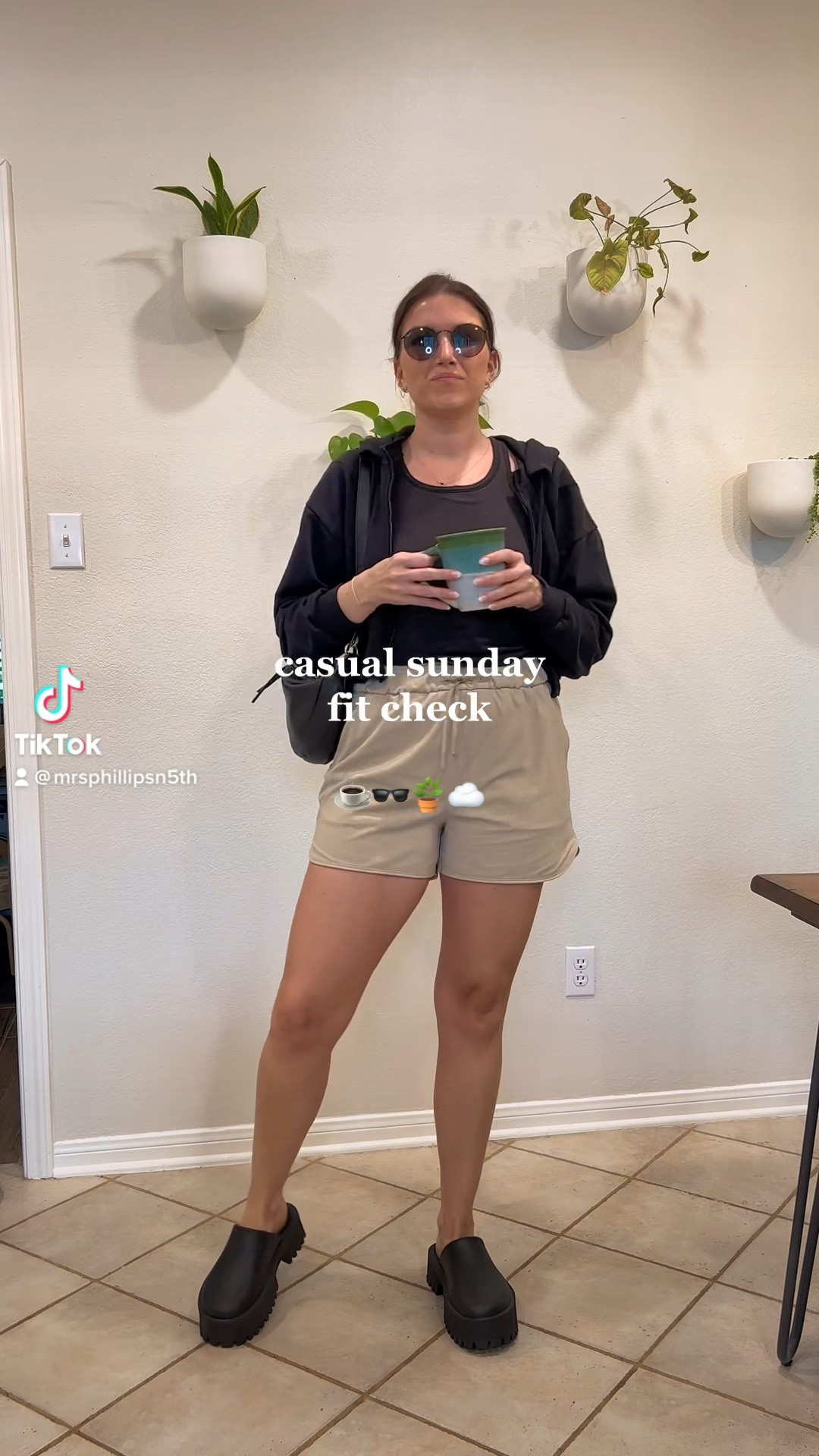 Off-duty casual Sunday fit check 

#LTKshoecrush #LTKfit #LTKunder100