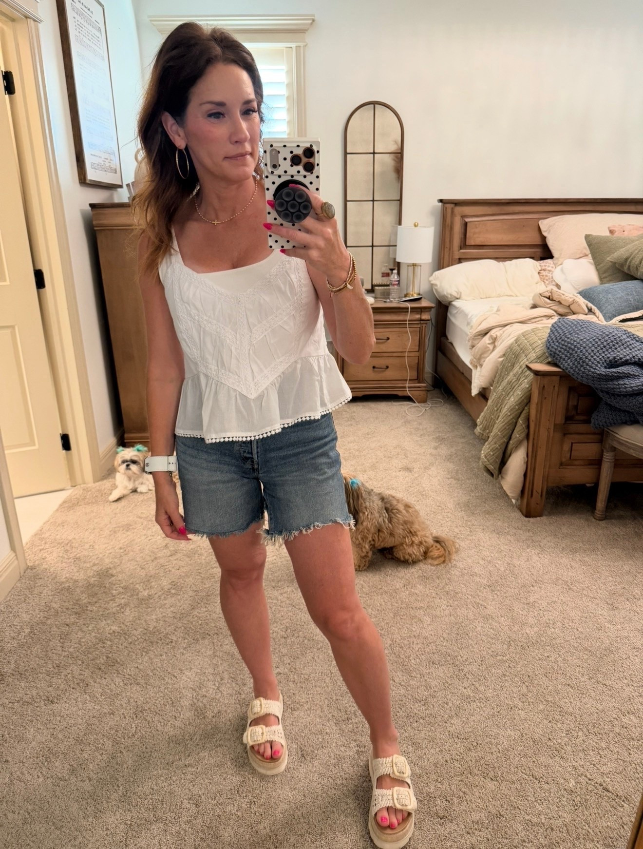 Perfect feminine lacy top perfect transition late summer in the fall ￼