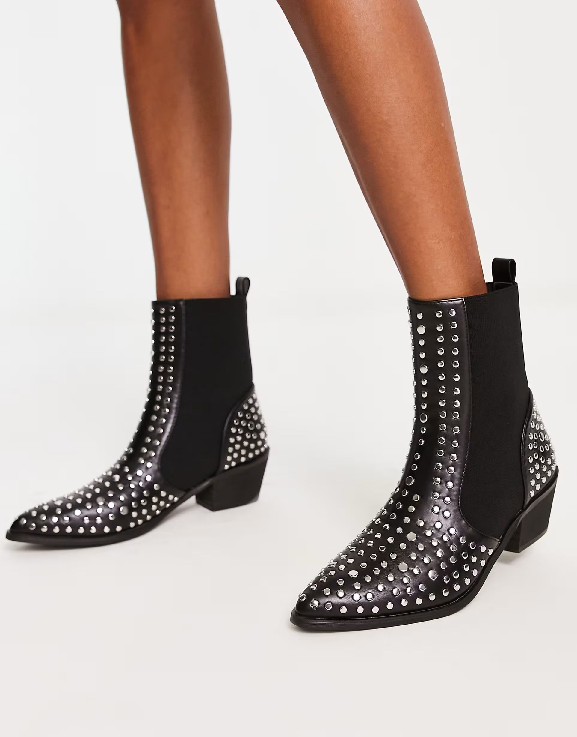 Urban Revivo stud detail western boots in black | ASOS (Global)