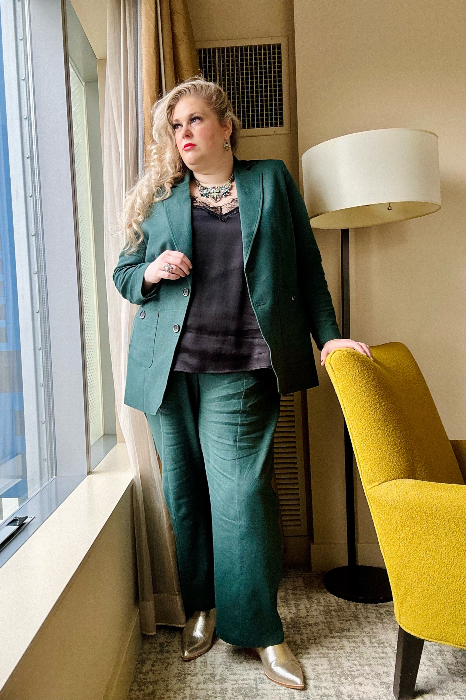 My first blazer set 🌊 

Coastal Linen Blazer & Coastal Linen Pants
Color Sea Moss in size medium are the perfect pairing. 

This set is breathable and has deep pockets too!


Univeral standard has sizes 00-40!

Where would you wear this set? 

10% off promo code: 

INFS-AMBCRYSTLE 

#USPartner #plussizefashion #universalstandard #ootd #bohemianstyle #sustainablefashion #sustainableclothing  #stylenotsize #size20 #vintagestyle #seattlemodel #bodypositive 

#LTKover40 #LTKworkwear #LTKstyletip