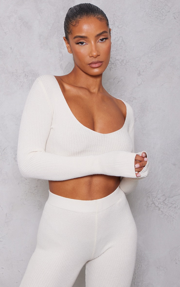 Oatmeal Soft Rib Knit Long Sleeve Crop Top | PrettyLittleThing US