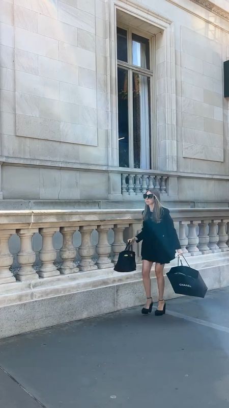 New York street style! Fall outfits. Chanel loafers. Black platforms.  Travel style. Oversized black blazer for layering  

#LTKstyletip #LTKtravel #LTKworkwear