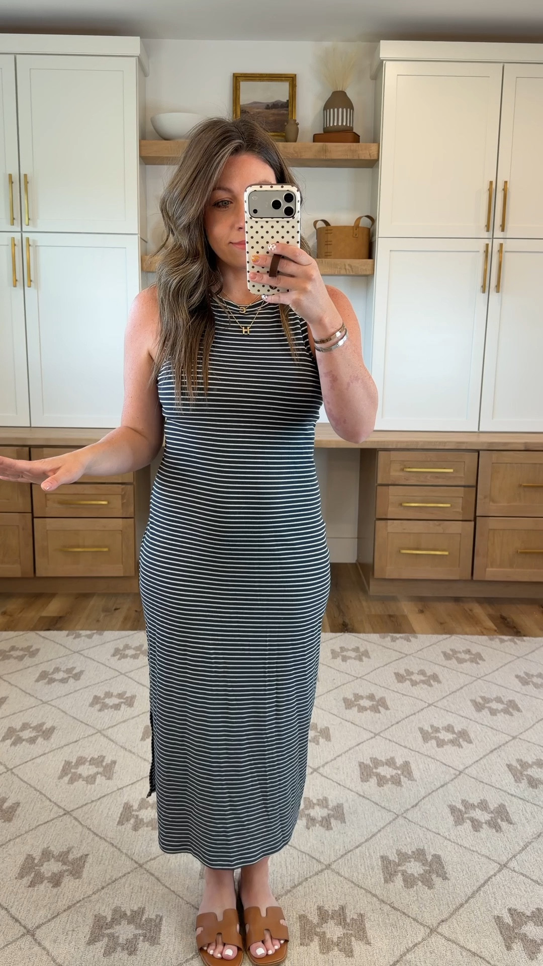 Dress with a built in bra! 👏 

4 weeks PP and wearing a medium! Would be very bump friendly 

#LTKBump #LTKgrwm #LTKootd