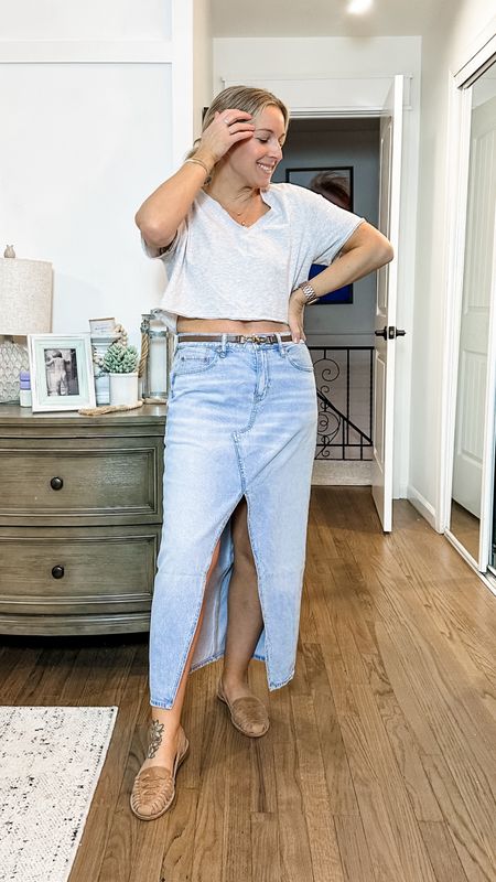 Such a casual chic look. Beachy cute! Medium top and 8 skirt but it’s got some room and could def size down 1. Use code emmagraceblog20 on the shoes!! 

#LTKstyletip #LTKfindsunder50 #LTKsalealert