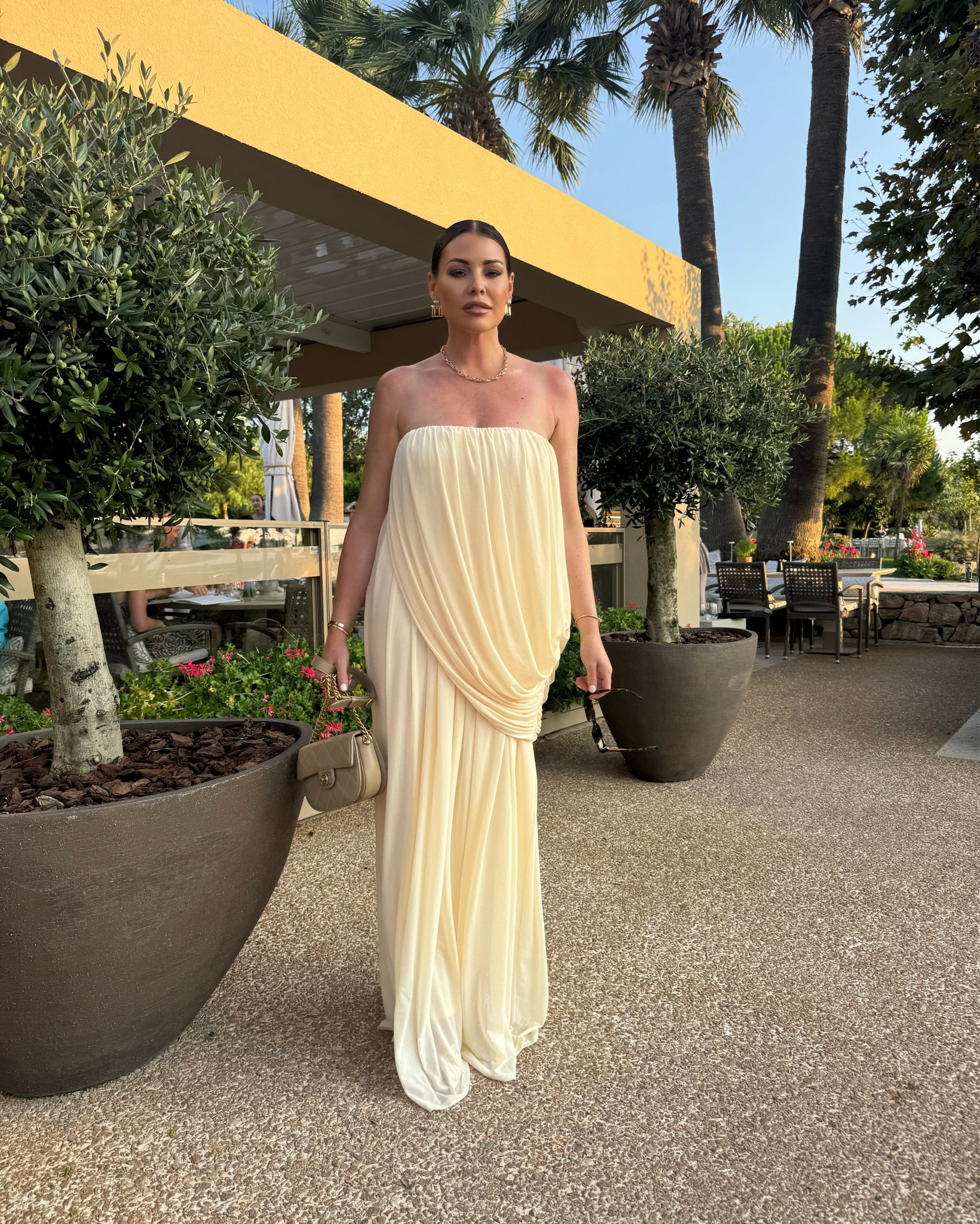 The most gorgeous of maxi dresses 💛