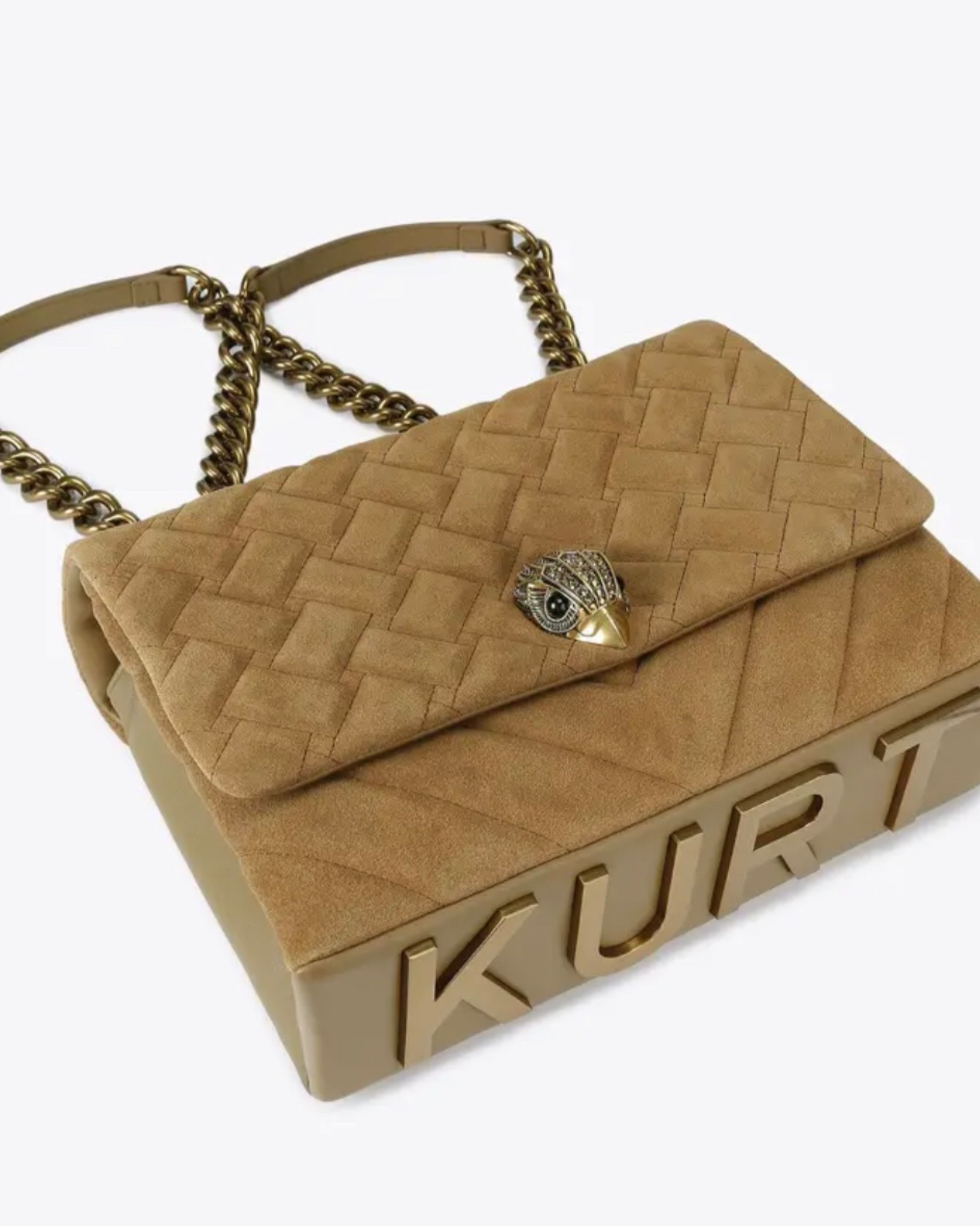 the prettiest handbag for the holiday season! 

#LTKCyberWeek #LTKHoliday