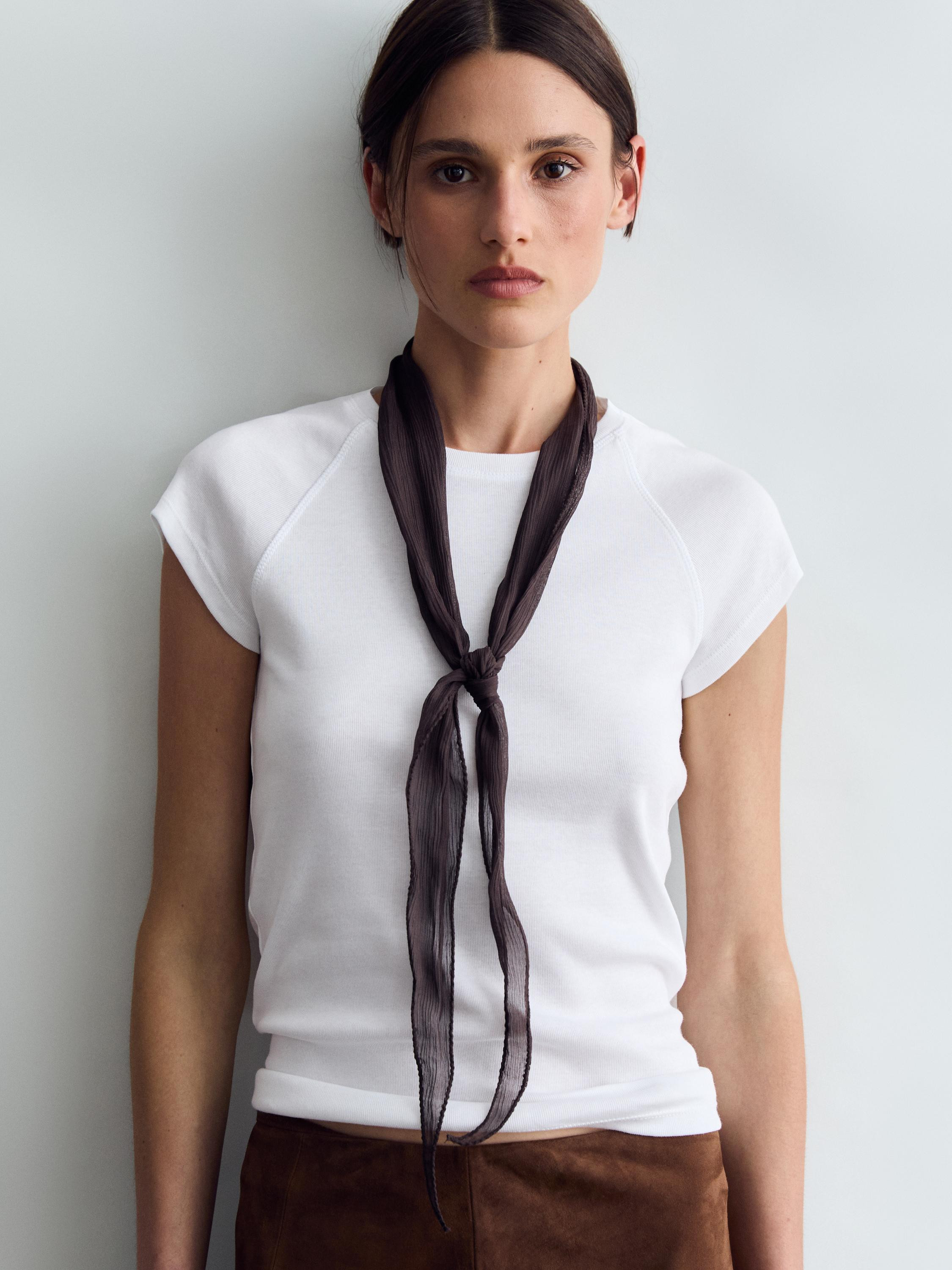 T-Shirt aus Baumwolle mit Raglanärmeln | Massimo Dutti DE