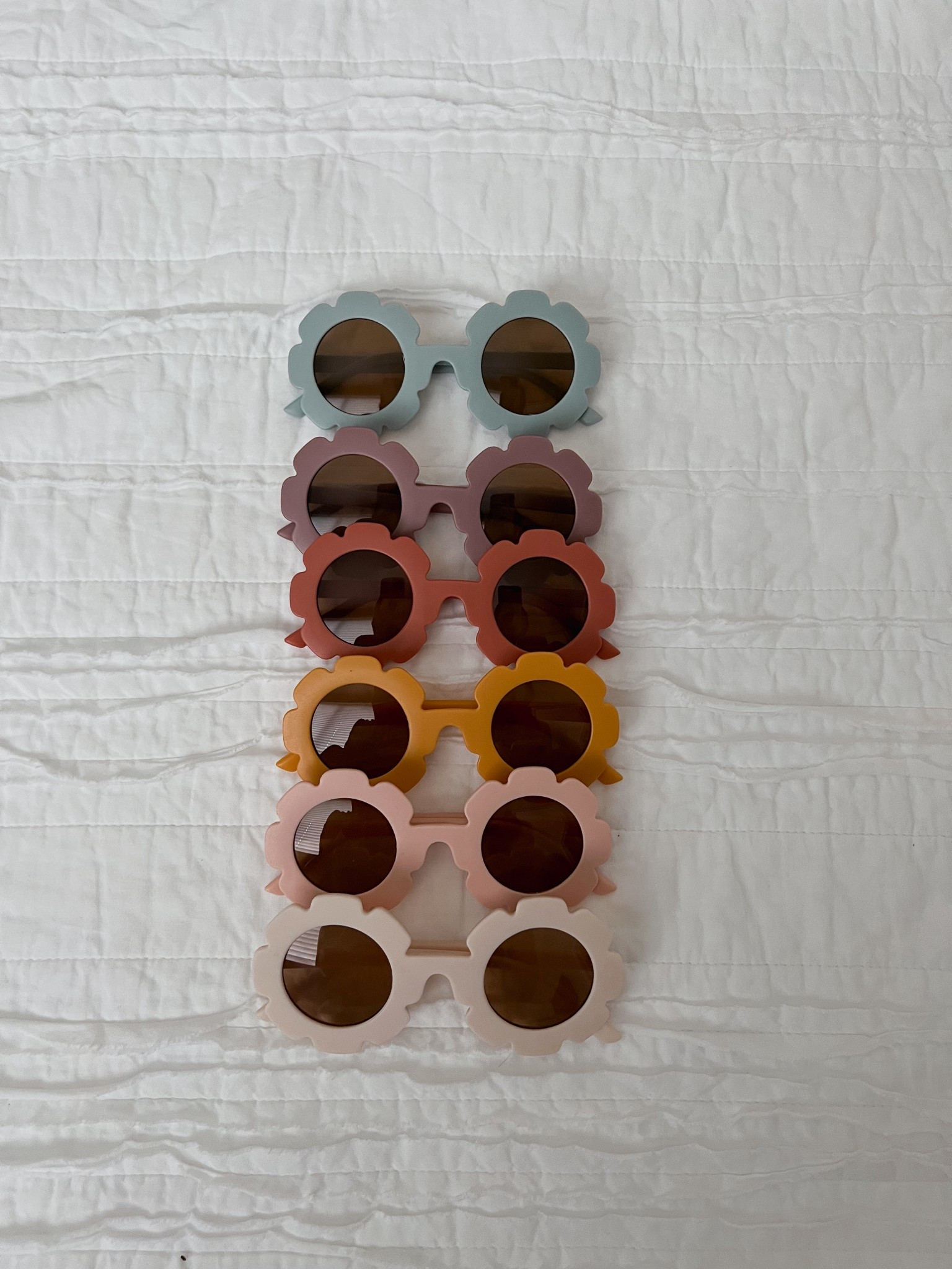 Cute flower sunglasses for little girls! 

Amazon find
Vacation finds
Little girl summer 

#LTKKids #LTKBaby #LTKspring