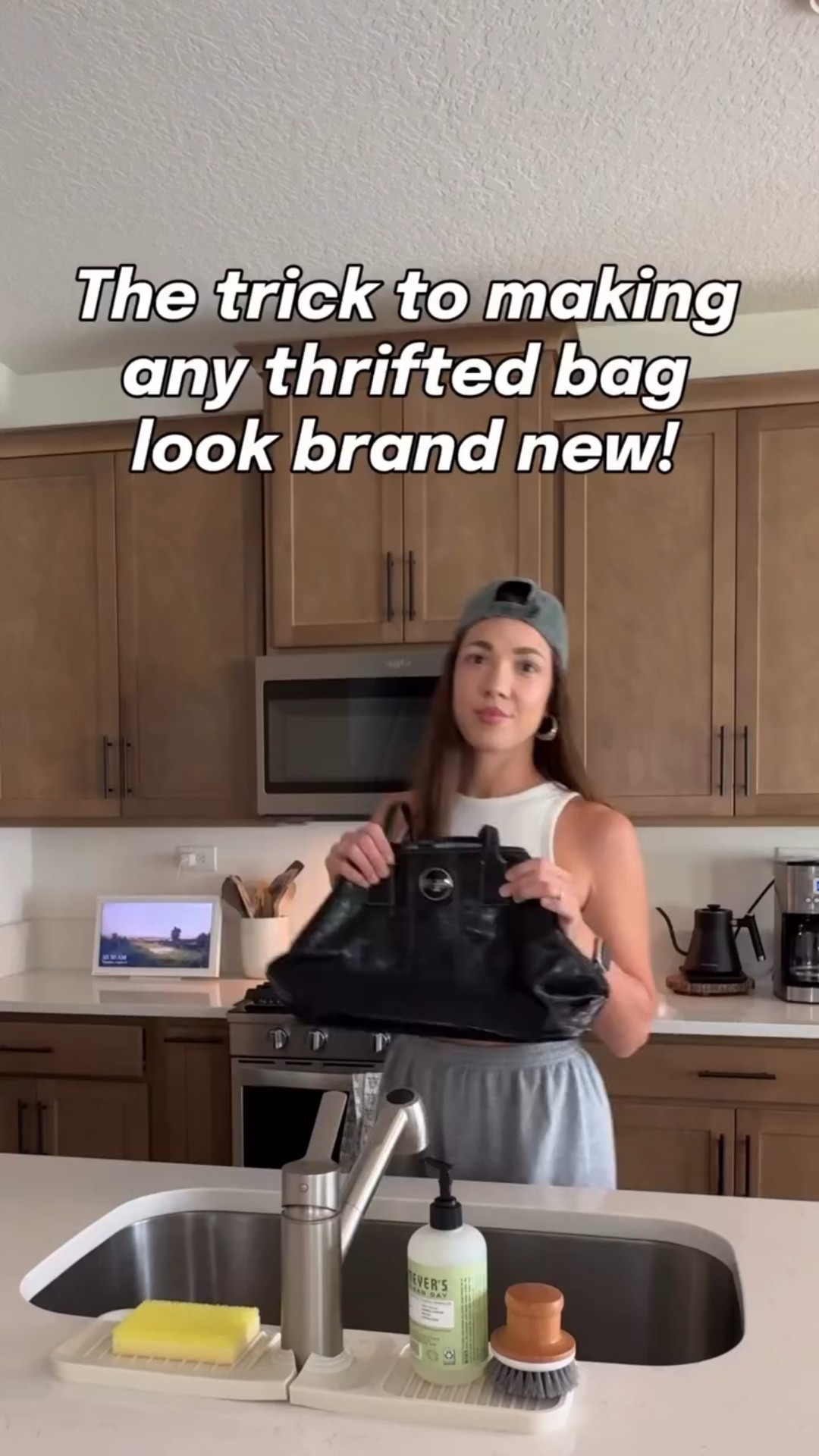 Thrift tip of the day: don’t be scared of second handbags a little 👜 TLC goes a long way!

for leather bags soaking is a no go❌ instead, I clean the lining with a gentle soap, (dawn dish soap or baby soap, are my go-tos), rinse well, and let it air dry overnight. The next day, I finish it off with leather cleaner + conditioner and it’s good as new!

#thriftflip #thrifttips #thriftedfinds #bagcleaning #thriftedstyle #thriftedfinds