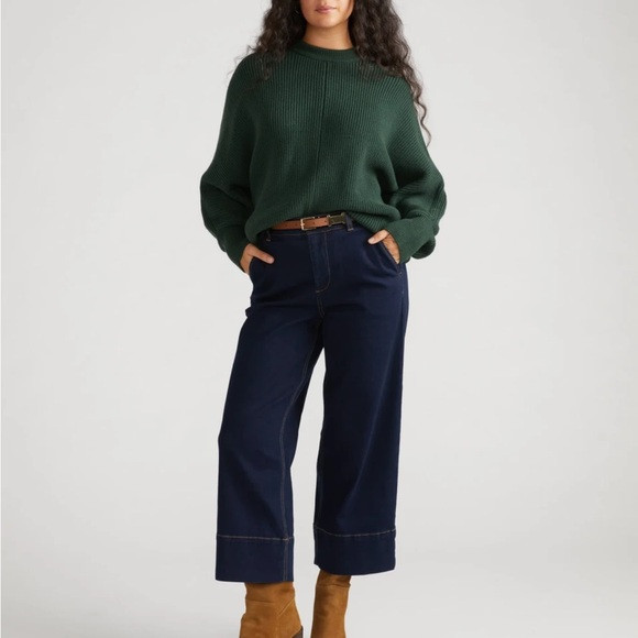 NWT Universal Standard Carol High Rise Cropped Jeans
Dark Indigo Size 2XL | Poshmark