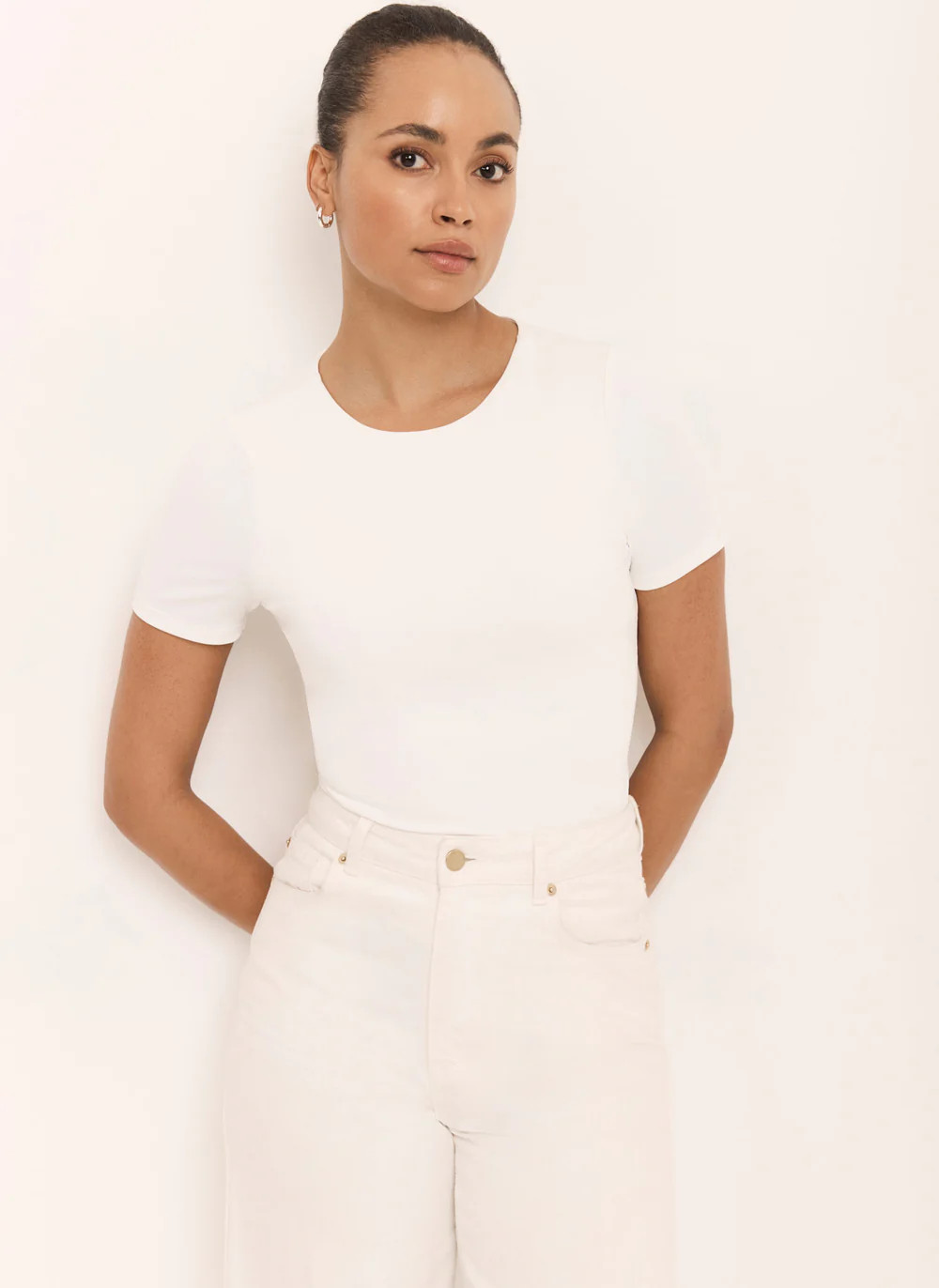 SHOP THE LOOKWhite Layering Short Sleeve Top£32.00Colour: IvorySize Guide
  
Choose your sizeCho... | Mint Velvet