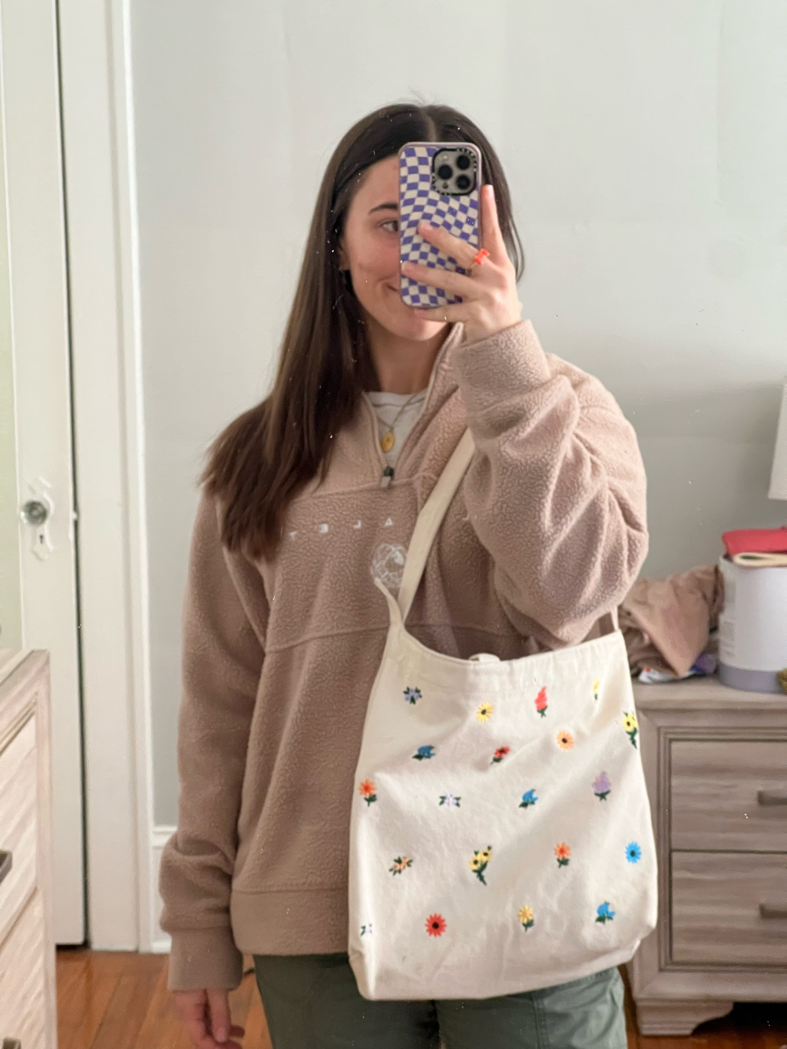 This tote is EVERYTHING!!!! The best thing to bring when you are popping to the store or running errands!! 

#LTKSeasonal #LTKstyletip #LTKfindsunder50